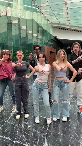 new trend.                                                                #elamorinvencible #fyp #viralvideo 