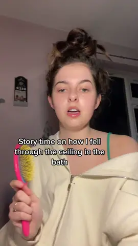 Since ive had about 1000 of you ask for a storytime on how i fell theoigh the celing in the bath here it is. My instas in my bio xx