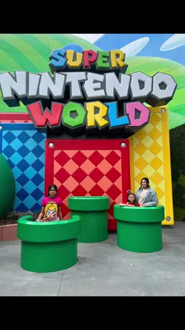 A day in Super Nintendo World with my girls. 💚♥️ #mamasgirls #MomsofTikTok #universalstudioshollywood #nintendoworld 