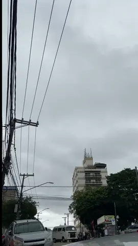 Entusiasta do skate board 😝🛹.                           #skate #queda #foryoyu #machucou 