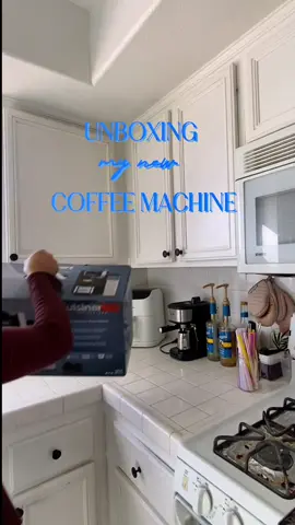 Saw a tiktok recently that said some Bed Bath and Beyond stores are closing down and I lucked out!!!! This Cuisinart Defined Espresso Capuccino & Latte Machine was originally $300 and I got it for $140!!!! So let’s unbox and make a Toasted Toffee Nut latte with me ☕️🧸✨#foryou #fyp #Vlog #unboxing #unboxwithme #coffee #coffeetik #nespresso #bedbathandbeyond #bedbathandbeyondfinds #sale #makecoffeewithme  