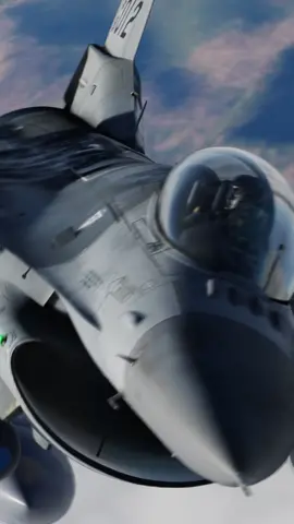 The General Dynamics F-16C ‘Viper’ is a high-performance, single-seat multirole combat aircraft that excels not only as an air superiority fighter but also in ground attack, precision bombing, SEAD and reconnaissance roles. #DCS #DCSWorld #dcsworldvideos #F16 #Viper #fightingfalcons #USAF #fighterjet #combatflightsim #flightsim @tricky_tricker @tiktokcreators @tiktok @maxafterburner_official @ironeagles.flight @fox2productions @hasardlee @ninelineed