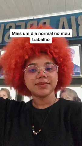 Se eu for parar pra discurir eu fico doida.  #racismonao #fyyyyyyyyyyyyyyyy #fy #fyp #cabeloblackpower #blackpower #cabelocrespo #cabelocacheado #cresposecacheados #crespo 