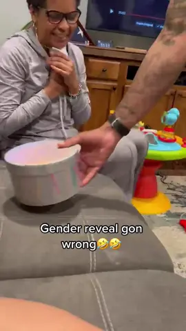 🤣nah its everyone face for me #fyp #genderreveal #foryoupage #viral 