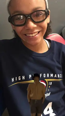 I know 🥽#CapCut #goggleskid #goggles #volleyball #vegasacesvolleyball #fyeee #settergang #volleyballplayer #volleyballgirls #fyp #viral 