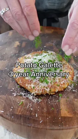 Time flies when you’re having fun. Its been 3 years since my viral #potatogalette video. Thank you to everyone who has been following along all this time, and if you’re new here, Welcome 🥰 We’ve just begun. I love you guys! Keep flippin those galettes! #cookingwithshereen #foodies 