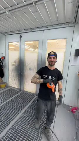 Killing it ? 🤭  #foryou #foryoupage #painting #painter #paint @Lumaiii, Inc @IONSTARCREW 