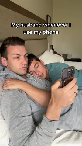 I am yours and you are mine so now your phone is also mine 🫣 #husbands #couples #gay #fypシ #couplegoals #relationshipgoals 