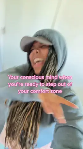 Lol like STOP playing with me, we on the same team!! 😭 #entrepreneur #sidehustlesecrets #impostorsydrome #creativemultipreneur 