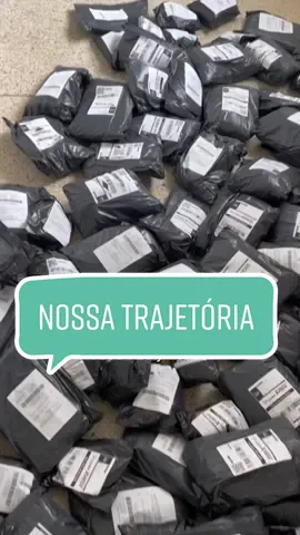 Não foi e não é fácil. Empreender é desafiador, mas vale muito a pena! Feliz demais por cada conquista que temos! #empreender #vendasonline #transicaodecarreira #rotinaempreendedora #shopee #shein 