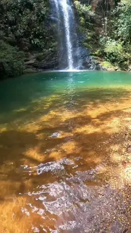 Cachoeira Três Quedas, Acuruí/Itabirito/MG... #acurui #itabirito #itabiritomg #institutoestradareal #cachoeirademinas #cachubrasil #cachoeiras #minasgerais #lugaresdeminas 