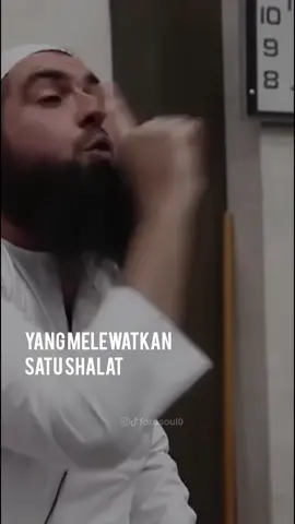“Sesungguhnya (batas) antara seseorang dengan syirik dan kekafiran adalah meninggalkan shalat.”(HR. Muslim)