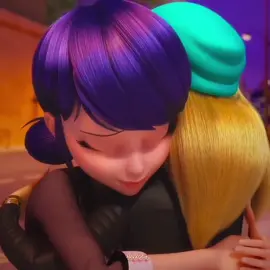 Amando este capitulo, Zoe al fin le dijo a Marinette que esta enamorada de ella. 😻💗 #miraculous #zoenette #marinette #zoe #fyp 