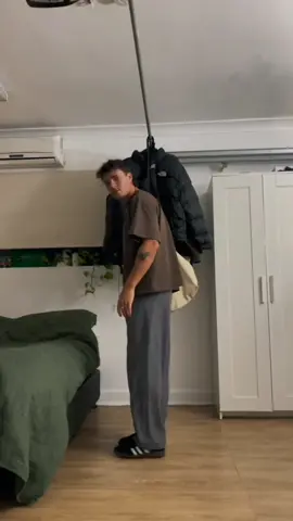 Style Simple Buat Ngopi Di Coffeshop #outfitideas #outfitinspo #outfitcombo #stylecowokidaman 