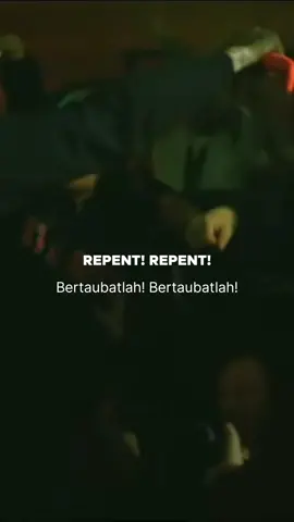 baru tau BMTH pernah bikin lagu religi, mungkin mereka udah ngeramalin judgement day buat kita, btw masuk di album suicide season lagu ini jadi salah satu andalan pas manggung Bring Me The Horizon - Chelsea Smile 🎵 #bringmethehorizon #chelseasmile #music #deepsound #fyp #fypmusic #lyrics #lyricsvideo #metal #blegh #song #screamo #bucin #KenikmatanHakikiRamadan 