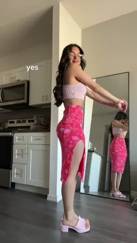 they are so pretty #pinkoutfits #fyp 