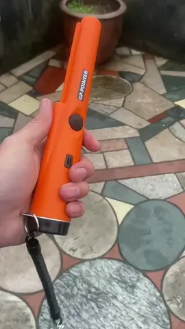 Small metal detector 360-degree detector locates the rod, rings when it hits metal#Metal detector#Outdoor treasure hunt