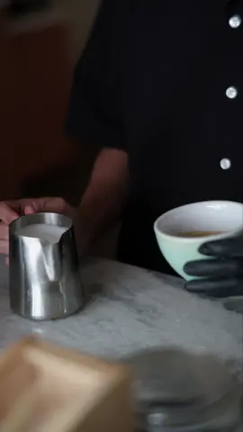 #baristalife #wingtuliplatteart #bassictulip 