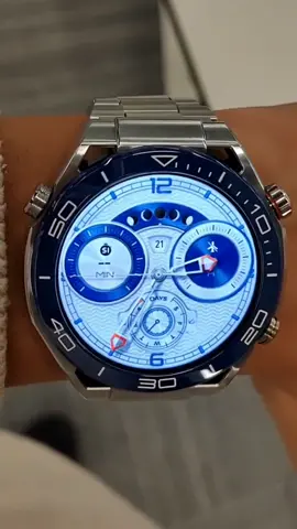 işte yepyeni Huawei Watch Ultimate💪🏽 üst segment bur akillı saat, Zirkonyum sıvı metal alaşımı, nano teknoloji seramik çerçeve, safir kadran, 14 gün pil gücü, 100 metre gerçel dalış özelliği, ekstrem ve birçok spor modu👊👊 #huaweiwatchultimate #huaweimobile #işbirliği 