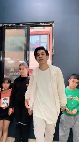 Akk dance studio 🔥❤️#foryoupage #trending #tiktoknepal #fyp #ark713 #tiktok #trend #dancer #dance 