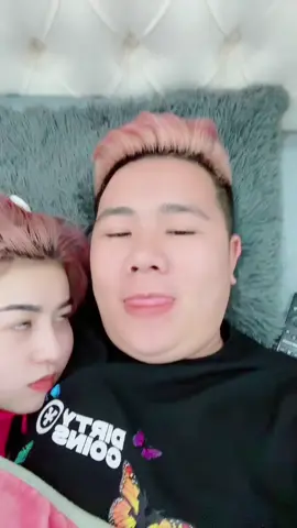 Con gái khó hiểu quá 🙂 @HANA CẨM TIÊN 