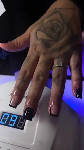 learning more and more everyday & so excited for what’s to comee🥰 #greenscreen #greenscreenvideo #beginnernailtech #nailtech #fyp #foryou #nails💅 