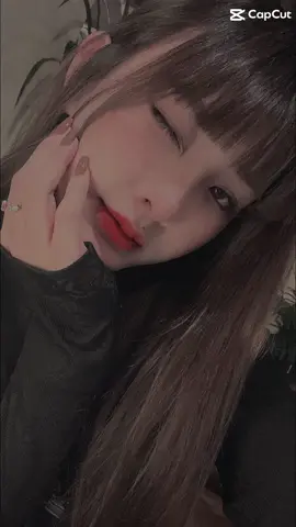 Ừ thì đành làm theo trái timmn 😉#CapCut #single 