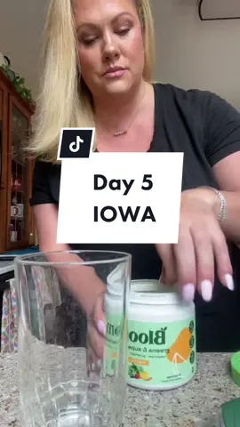 Day 5 and lets go get my daughter Delaney! #iowa #bloom #bloomnu #elemis #elemisskincare #elemispartner #bloompartner #childhoodhome #dayinmylife #dayinmylifevlog #weliveonacruiseship 
