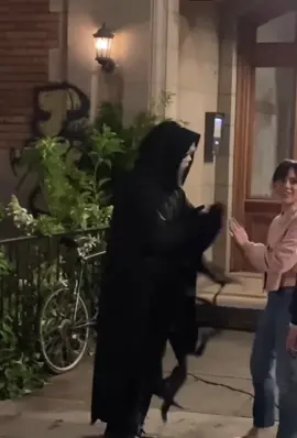 New video, behind the scenes Scream 6 #scream6 #jenna #foryoupage #jenna0rtega #tara #ortegajenna #ortega #jennaortegaedits #fypシ #viral #foryou #fyp #pourtoi #scream #jasmin #melissabarrera #screammovie #taracarpenteredit 
