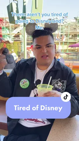 NO I’M NOT TIRED!! Now stop asking me 🙄🙄🙃 #distok #disneytok #disneyadult #disneyhumor #disney #disneyland #disneyparks #dca #dcslay #disneystyle 