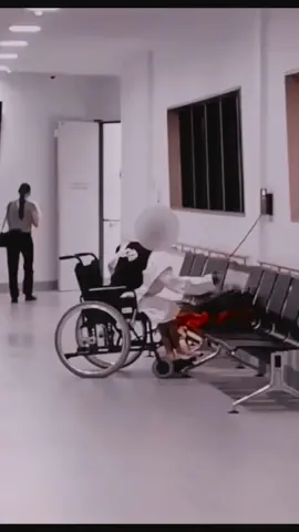 It is always bad with ♿ wheelchair. 😂😅🤣 #viral #trending #funny #funnyvideos #hospital #prank 
