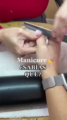 Uñitas listas #lessismore #meencantan #unasdegradadas #uñad #moda #modafeminina #manossiempre #bellas #unasbellas #elegante #porque #esimportante #SabiasQue #manicure 