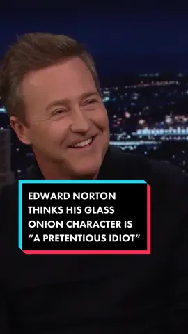 #EdwardNorton thinks his #GlassOnion: A #KnivesOut Mystery character, Miles Bron, is “a pretentious idiot” 🤣 #FallonTonight  