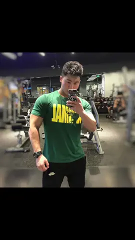 Kaos gym pria animal #korean #oppa #fashion #sportwear #gym #trainingdays💪💪 #olahraga #Fitness #OOTD 