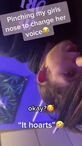 Sorry for the roatatimg camera but i couldnt miss the funny opportunity to take her phone and record this one🤣🤣 love ya baby, you mean the world to me too goofball🤪 #Relationship #funny #bae 