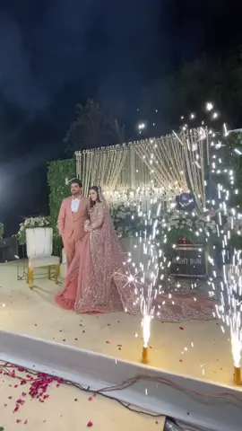 #couplelove #photography #videography #wedding #couplegoals #weddingdress #couplesgoals💞 #foryoupage #nikkahbride #weddingvibes #engangement #coupleshoot #lovestory #bridaldance 