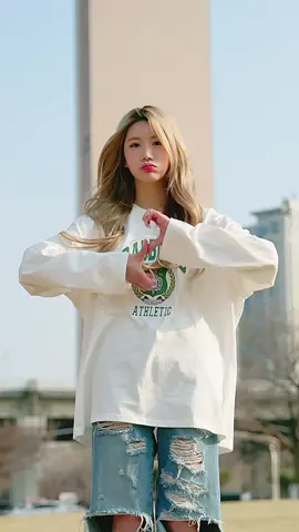 insta: sia_jiwoo 🤍