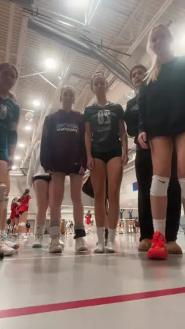 Miss these girls 😘