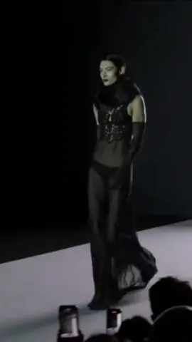 Icon Grace Elizabeth opening Dolce&Gabbana fall\/winter 2023.\n.\n.\n.\n.\n.\n.\n.\n.\n.\n.\n.\n.\n.\n.\n.\n.\n.\n#graceelizabeth #dolcegabbana #fall #winter #2023 #dg #milan #milanfashionweek #mfw #milano #italy #dolceandgabbana #italianfashion #americanmodel #model #topmodel #runwaymodel #fashionmodel #fashionweek #highfashion #readytowear #Runway #iconic #designer #moda #fashion #modeling #fbf #FlashbackFriday 