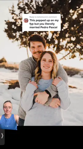 Replying to @katiemoore someone help us get pedros attention lol @pedropascalofficial  #lastofus #pedropascal #daddy #greenscreen 