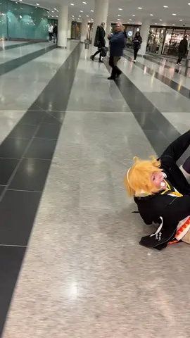 I had this rotting in my drafts 🥺🤭 #swedishcosplayer #swedishcosplayers #cosplay #cosplayers #cosplayer #cosplaymeetup #cosplaymeet #meetup #cosplaymeetups 