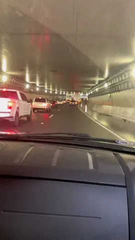 I dont get out much. Thats why i oh and awe. #MyDolceMoment #tunnel #ohio #cincinnati  #siri #directions 