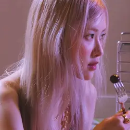 -R- #rosé #blackpink #ontheground #fancam #foryou 🔮