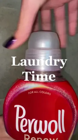 Laundry time 😳 #laundrytok #laundryroom #laundryday #laundryasmr #smellgood #takecareofyourclothes #resetday #cleaningandorganizing #perwoll #dm #perwollrenew 