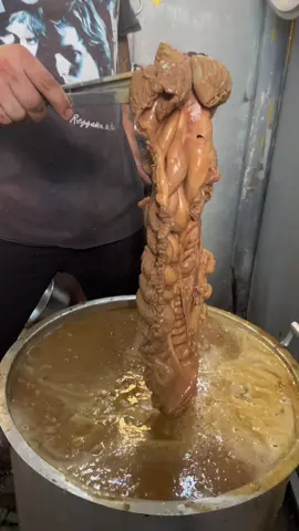 Who wants some soup #5 #filipinofood #food #pares #manila #pinoy #trend #viral 