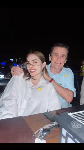 คุณพ่อน้องชาและพี่ชายค่ะ 💖😊 กำลังใจก้อนโตของน้องชา#ชาล็อตออสติน #charlotte #smileyofcharlotte 