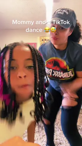 Mommy & a tiktok dance 😂😅  #tokatokachallenge #mommyandme #tocatocachallenge #girlsday #fun #justdance 