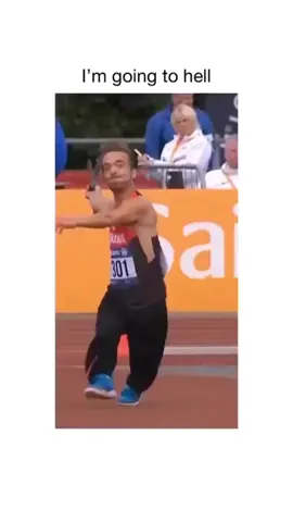 Tag that short friend  #funny #funnyvidoes #memes #meme #viral #friends #shortpeople 