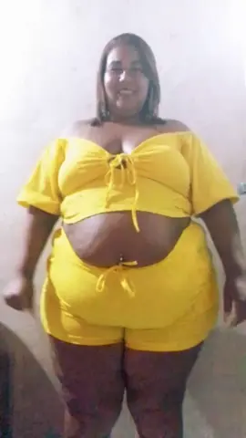 do fundo do baú kkk tentei #gorda #gordinhasdotiktok #mulheresgordinhas #gordona #gorditaqueencanta 