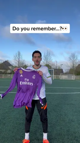 Do you remember this moment…⁉️😍 #football #futbol #fútbol #futebol #footballtiktok #footballskills #Soccer #soccertiktok #soccerskills #realmadrid #ronaldo #cristianoronaldo #ilyssouu #fyp #foryou 